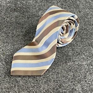* Donald J. Trump Signature Collection 100% Silk Stripe Neck Tie